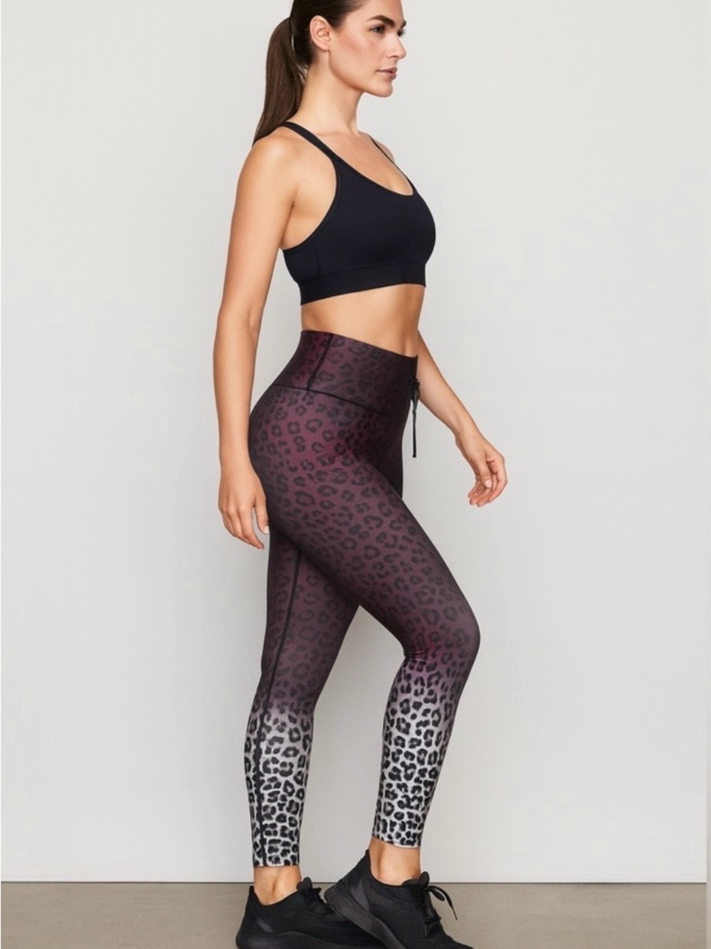 Good American 25" Cinched Leopard Legging Merlot 3 L